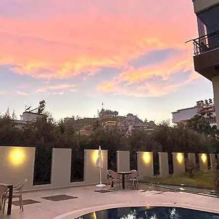 Muzdeniz Life Hotel 5*